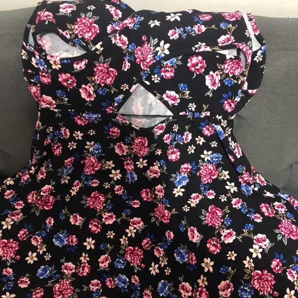 Torrid Floral Flare Dress - Picture 2 of 3